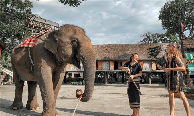 Khám phá đại ngàn Tây Nguyên hùng vỹ mùa hoa cafe: Kontum - Pleiku - Buôn Mê Thuột