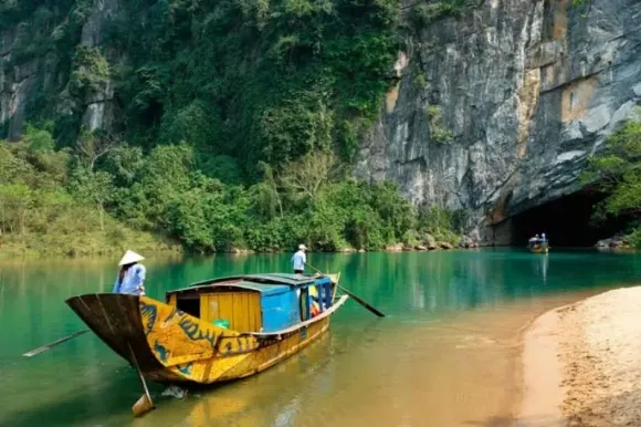 11 địa điểm du lịch miền Trung nổi tiếng