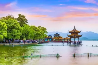 Tour Trung 2026: Bắc Kinh - Trải nghiệm trượt tuyết - Hàng Châu - Ô Trấn - Thượng Hải No Shopping 7N6Đ