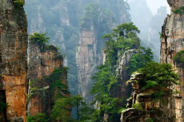 Tour hot Trung Quốc 2026: Phượng Hoàng Cổ Trấn - Thiên Môn Sơn - Miêu Trại Mạc Nhung