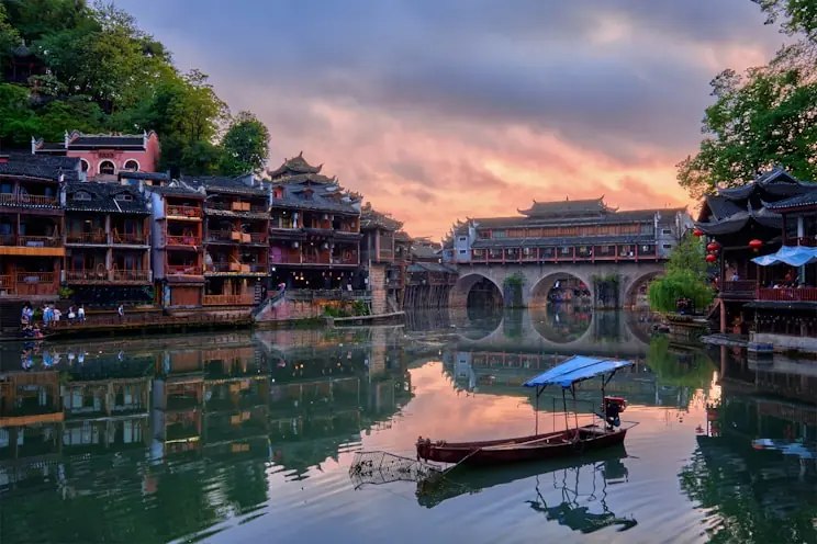 Du lịch SP Travel: Du lịch trong nước và Quốc tế