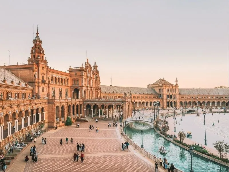 th&agrave;nh phố seville