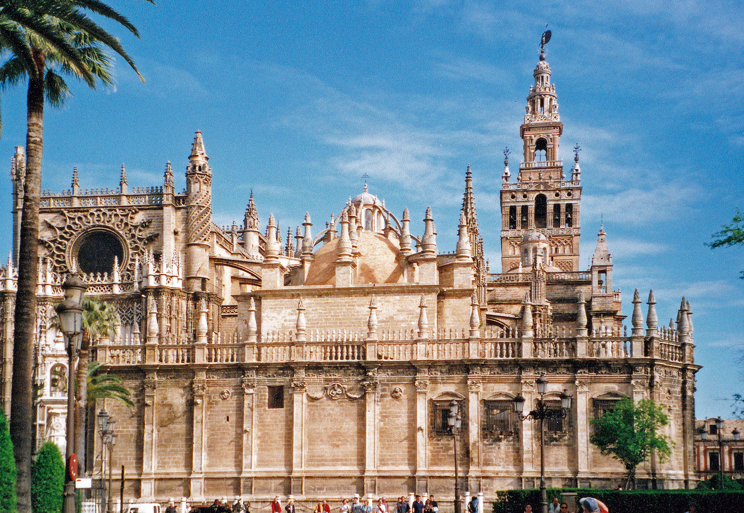 Nh&agrave; thờ th&agrave;nh phố Seville T&acirc;y Ban Nha
